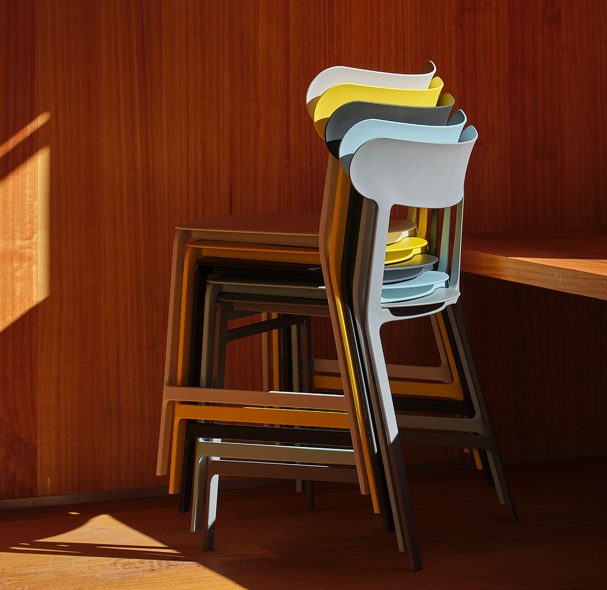 Lightly chair designed by Formway for Noho | Contemporary Design News