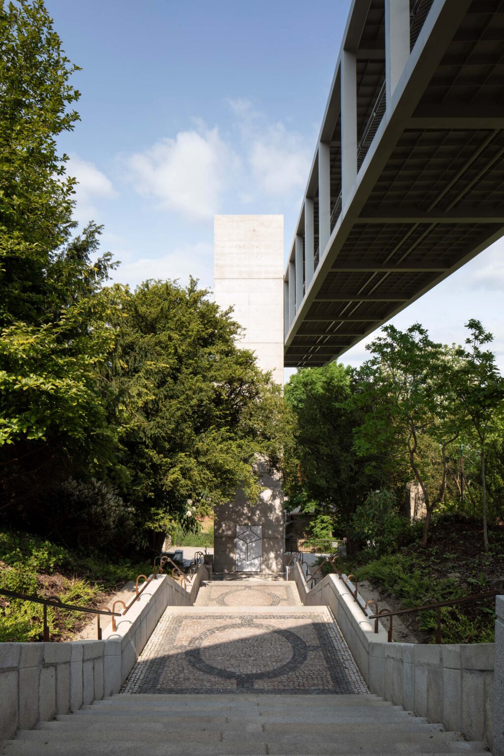 Footbridge EHL Koumar stair and bridge photo Tomas Soucek